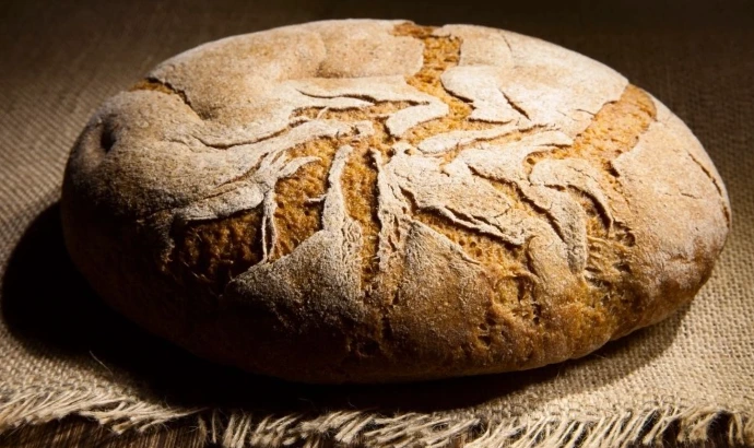 Traditioneel Italiaans plattelandsbrood met een robuuste knapperige korst kelvini Italian Artisan