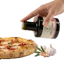 olivetis-knoflook-olijfolie-besprenkelen-pizza-600x600.webp